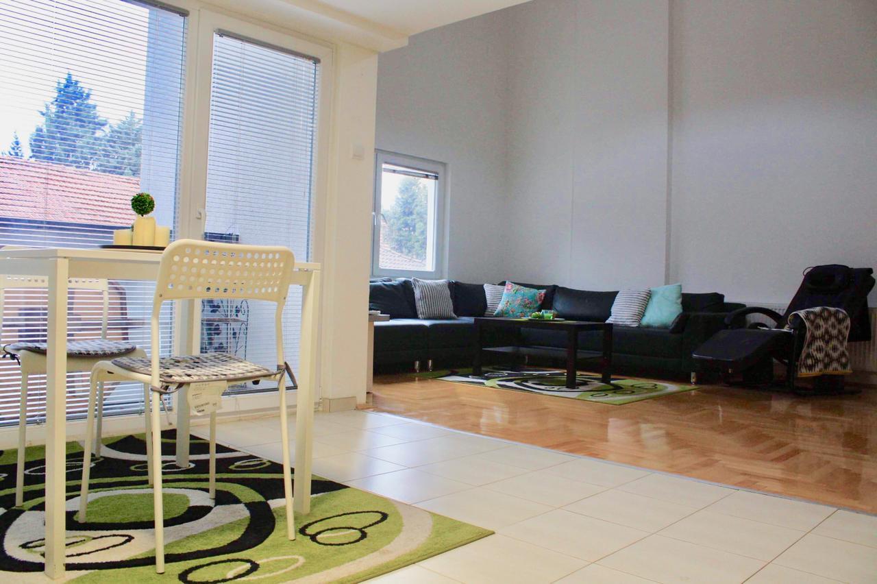 Regina'S Apartments สโกเปีย ภายนอก รูปภาพ